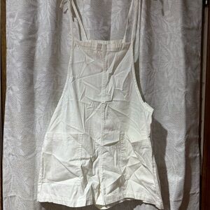 Aerie Cream Apron with Pockets